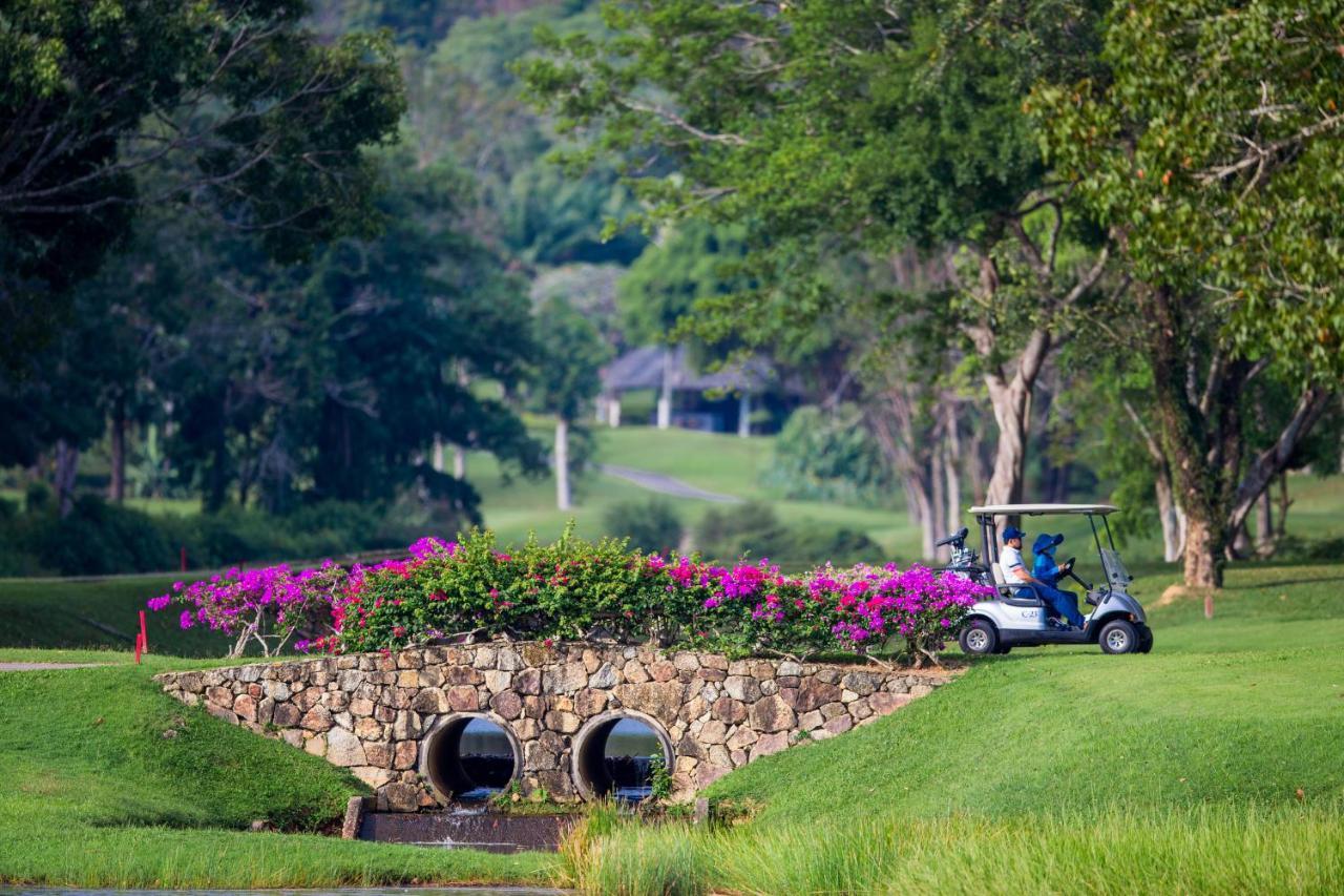 Blue Canyon Country Club Mai Khao Exterior foto