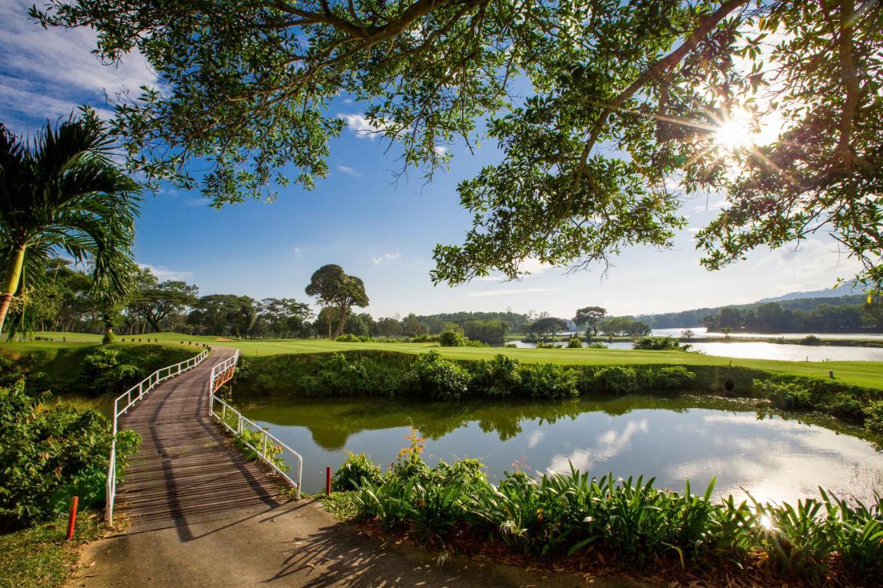 Blue Canyon Country Club Mai Khao Exterior foto