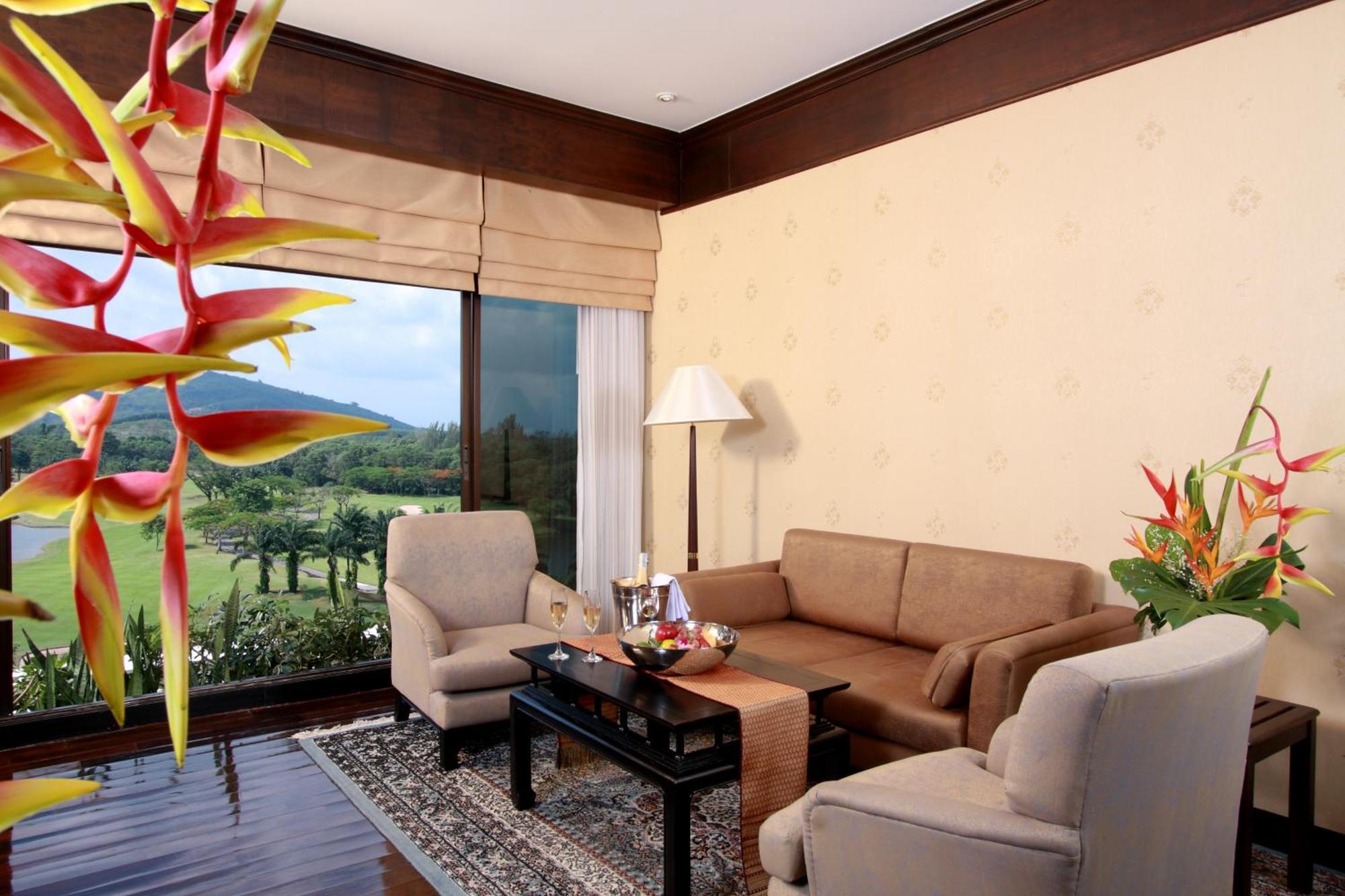 Blue Canyon Country Club Mai Khao Exterior foto